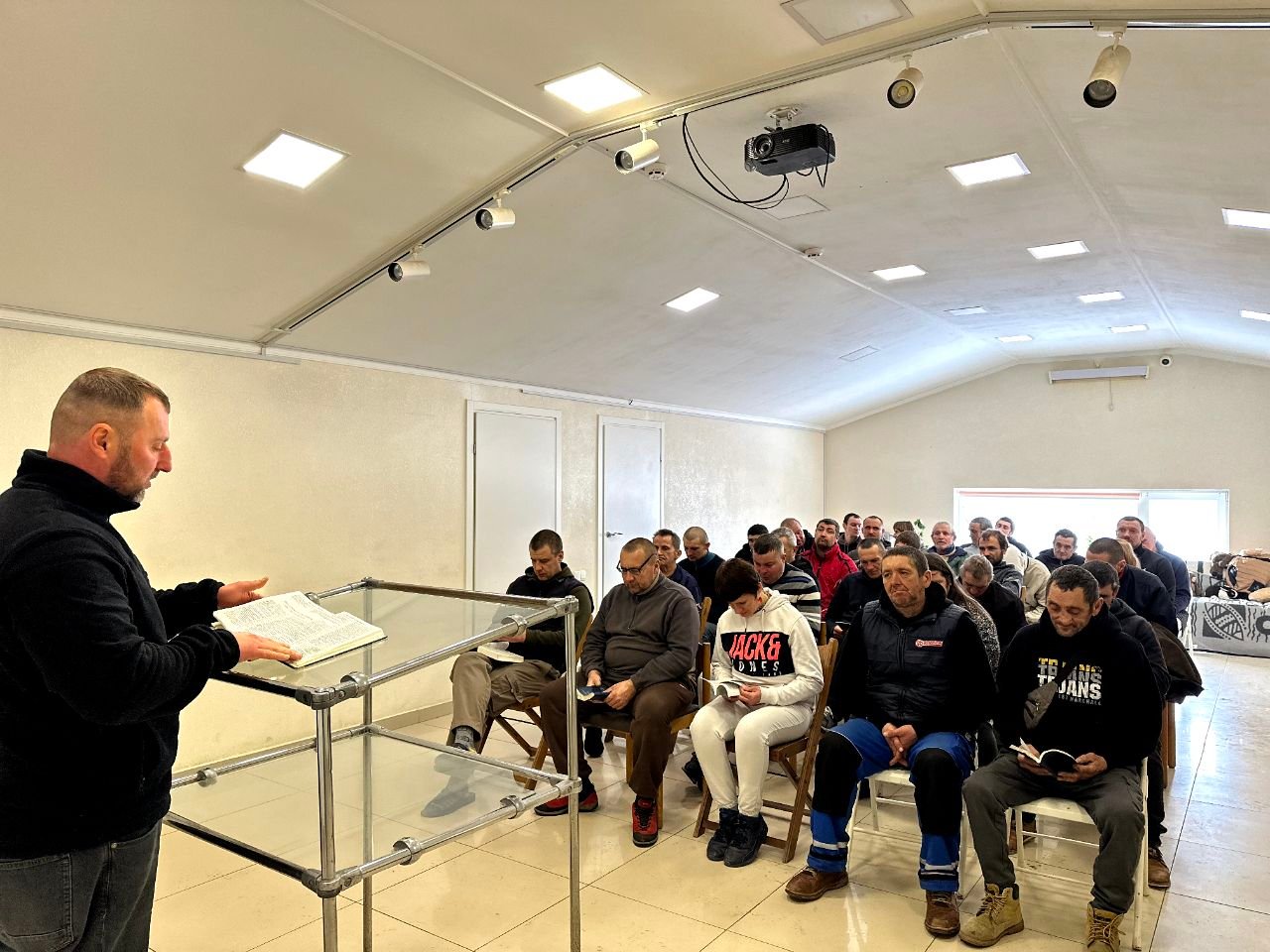 Робота в центрі 1